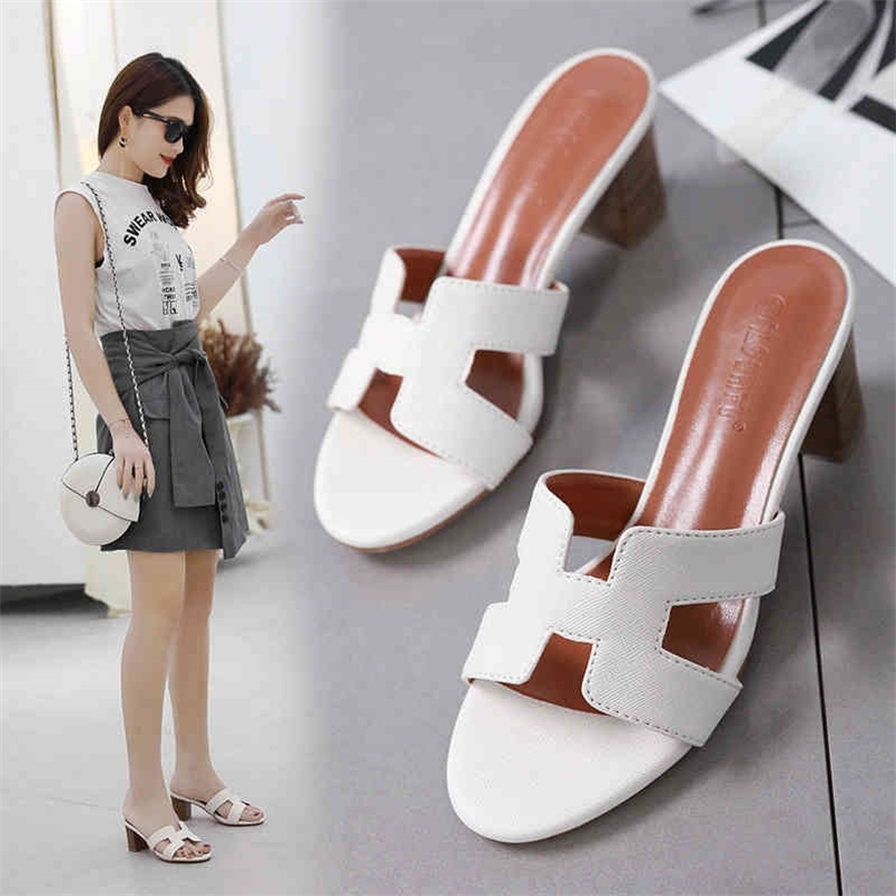 high quality Net red cool for women to wear ins summer versatile medium thick high-heeled slippers large 75% off outlet online, White 239-1 matte: heel height 6.5cm
high quality Net red cool for women to wear ins summer versatile medium thick high-heeled slippers large 75% off outlet online, White 239-1 matte: heel height 6.5cm