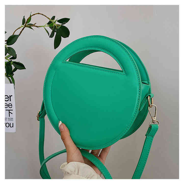 2022 Spring t Family Small Round Bag Fashion Simple Single Shoulder Diagonal Straddle Portable Women's purses ladies luxury handbags, Violet
2022 Spring t Family Small Round Bag Fashion Simple Single Shoulder Diagonal Straddle Portable Women's purses ladies luxury handbags, Violet