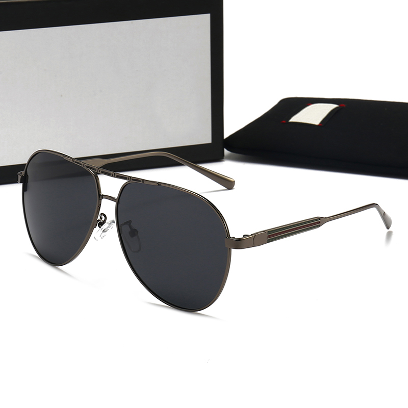Designers Sunglasses High Quality Fashion driving Sunglass Men Luxury polarized TR90 Glasses Sun glass UV400 lens Unisex travel beach island fashion eyewear
Designers Sunglasses High Quality Fashion driving Sunglass Men Luxury polarized TR90 Glasses Sun glass UV400 lens Unisex travel beach island fashion eyewear