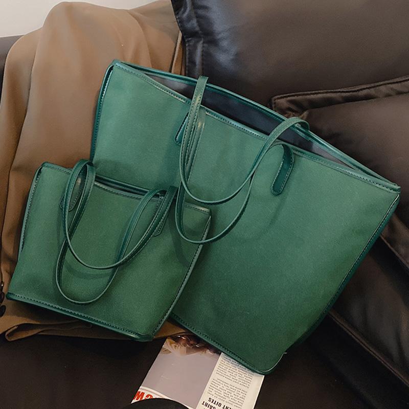 Evening Bags 2022 Casual Women Large Capacity Green Brown Handbags Vintage Big Totes Shoulder Female Designer High Quality Shopping, Black
Evening Bags 2022 Casual Women Large Capacity Green Brown Handbags Vintage Big Totes Shoulder Female Designer High Quality Shopping, Black