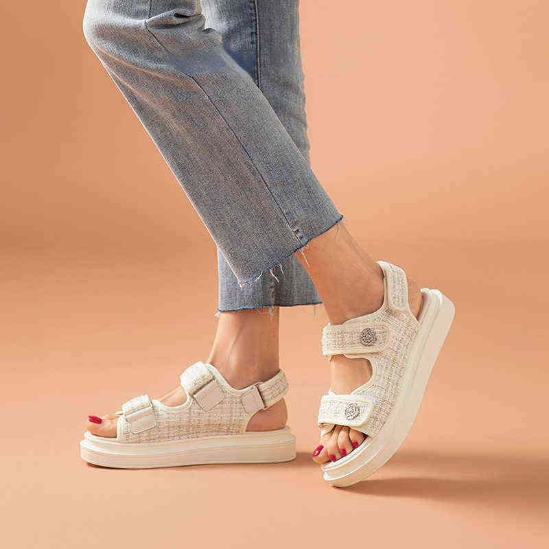 Beautoday Platform Sandals Women Grid Round Nose Hook Loop Plaid Cloth Summer Casual Ladies Outdoor Shoes Handmade J220527, Black
Beautoday Platform Sandals Women Grid Round Nose Hook Loop Plaid Cloth Summer Casual Ladies Outdoor Shoes Handmade J220527, Black