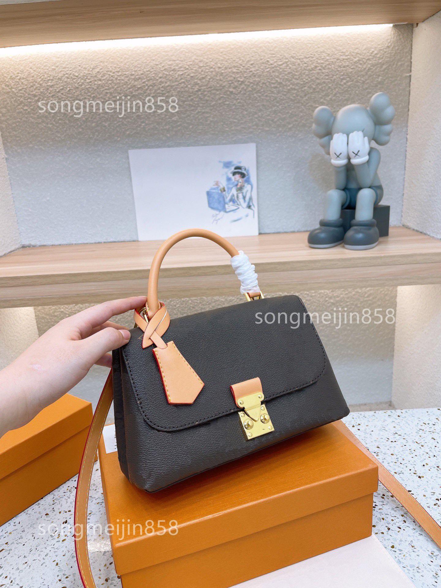 New arrive Madeleine Empreinte designer bag luxury brand women Bags leather crossbody messenger package evening bags tote M45976 M46008, White embossing
New arrive Madeleine Empreinte designer bag luxury brand women Bags leather crossbody messenger package evening bags tote M45976 M46008, White embossing