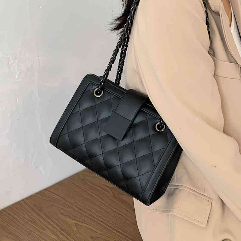 2022 Crossbody Armpit Versatile Large Capacity Summer Textured Chain Small Rhombic Leather Shoulder Crossbody Shoulder Bags