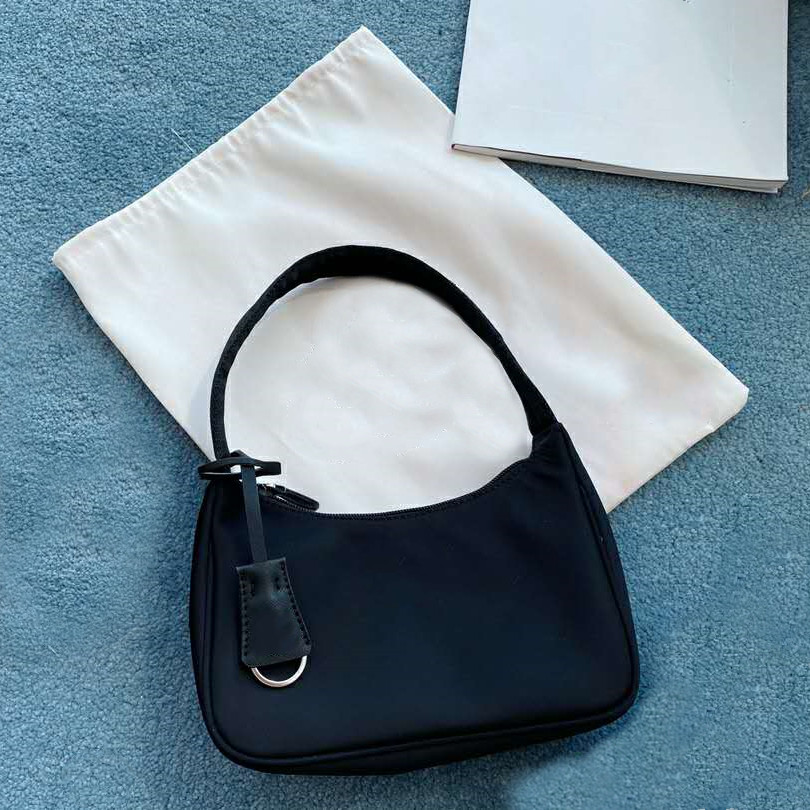 Woman Re-Edition 2000 Shoulder Bags designer bags luxury handbag hobo Fashion Small tote bag Nylon handbags purse Triangle with Tag 7 Colors High Quality, Box(could get damaged)
Woman Re-Edition 2000 Shoulder Bags designer bags luxury handbag hobo Fashion Small tote bag Nylon handbags purse Triangle with Tag 7 Colors High Quality, Box(could get damaged)