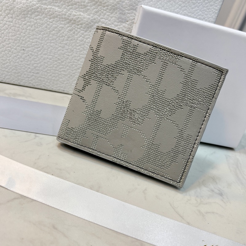 Designer men and women ps high-quality leather luxury classic fashion letter flower pattern hand-held card bag short with box size 17-8.5-1.5cm
Designer men and women ps high-quality leather luxury classic fashion letter flower pattern hand-held card bag short with box size 17-8.5-1.5cm
