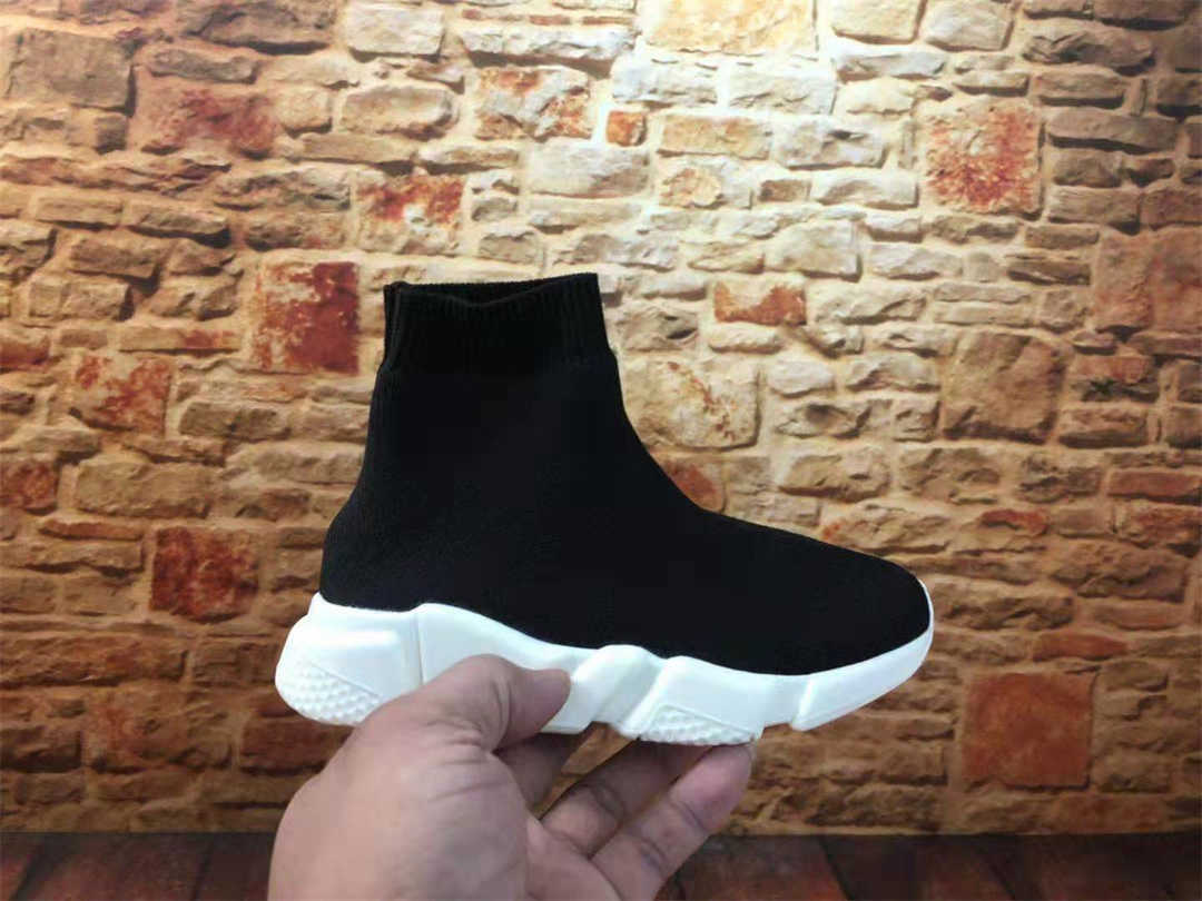 2022 Summer Speed Triple-S Shoes Youth Sports Vintage Knit Old Dad Sneakers Black white red Blue Pink Thick-soled flat Trainers Outdoor slip-on Casual Jogging Sneakers, 1lot=1pair=2pcs
2022 Summer Speed Triple-S Shoes Youth Sports Vintage Knit Old Dad Sneakers Black white red Blue Pink Thick-soled flat Trainers Outdoor slip-on Casual Jogging Sneakers, 1lot=1pair=2pcs