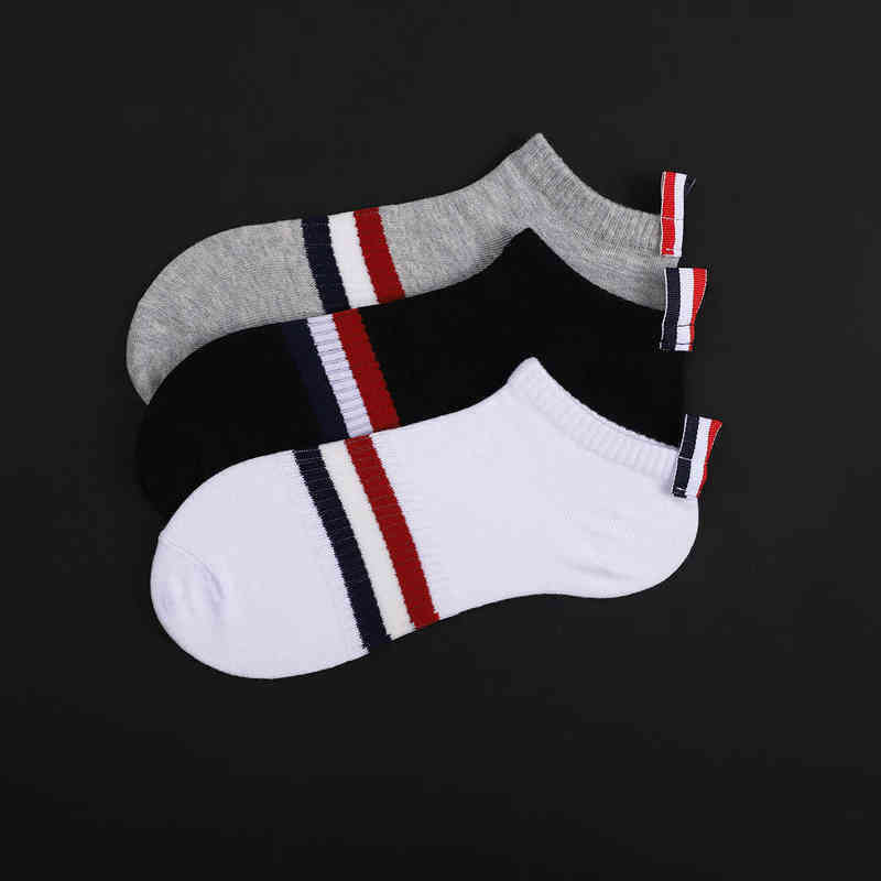 TB socks men's short three stripes carrying ribbon cloth label socks ship socks short tube JK pure cotton sports net red tide, Beige
TB socks men's short three stripes carrying ribbon cloth label socks ship socks short tube JK pure cotton sports net red tide, Beige