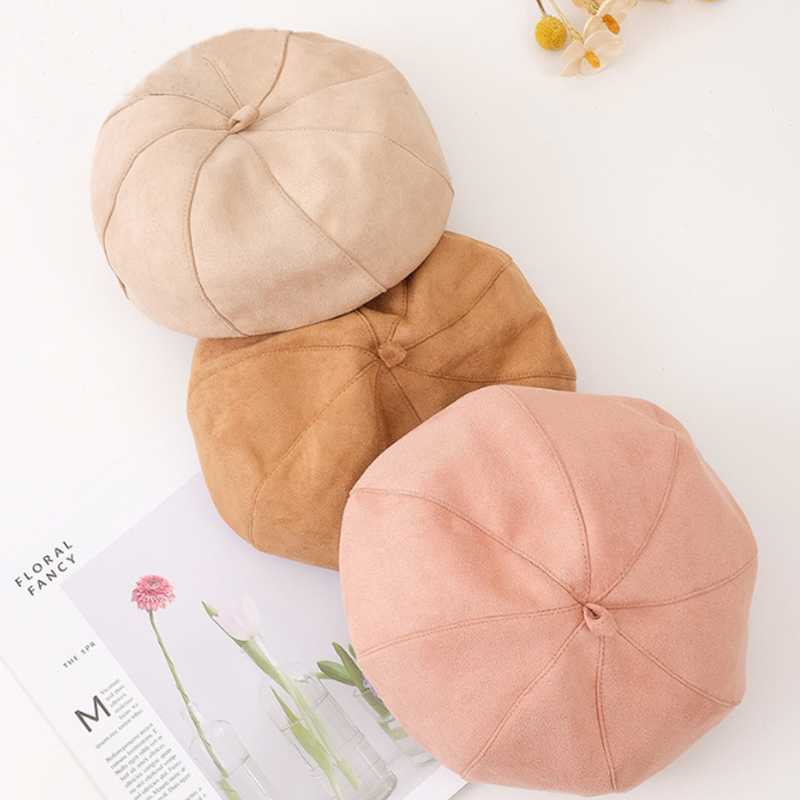 Berets Selling Winter All-match Leather Velvet Dome Beret Women Retro Warm Girl Octagonal Painter Hat Solid Color Pumpkin HatBerets, Black
Berets Selling Winter All-match Leather Velvet Dome Beret Women Retro Warm Girl Octagonal Painter Hat Solid Color Pumpkin HatBerets, Black
