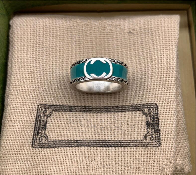 2022 Designer Ring Fashion Heart Rings Original Design Great Quality love Shaped Ring with box designer love rings for women mens luxury engagement nail wedding
2022 Designer Ring Fashion Heart Rings Original Design Great Quality love Shaped Ring with box designer love rings for women mens luxury engagement nail wedding