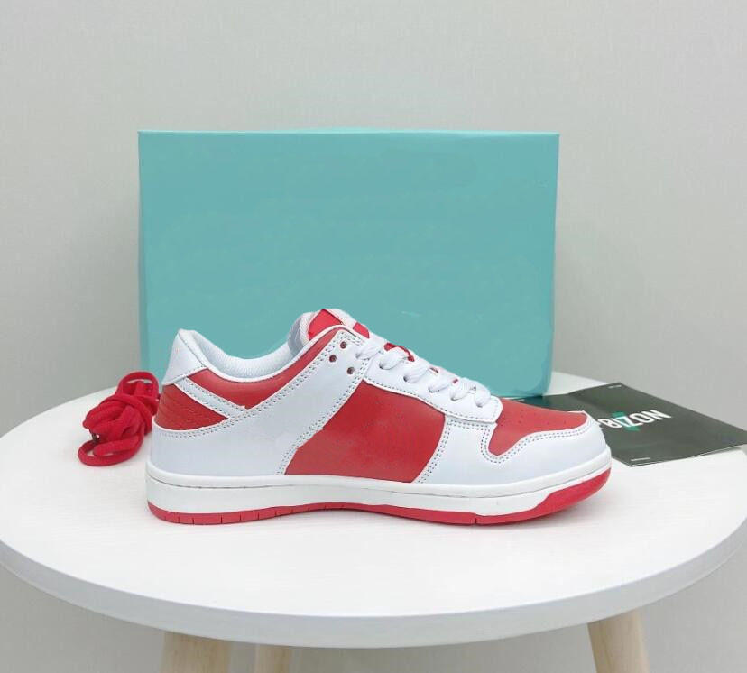 Casual Men Women Skateboard Sports Shoes Fashion Wear-Resisting Low Cut Lace-Up Leather Outdoor Zapatillas Sneakers Trainers 36-44
Casual Men Women Skateboard Sports Shoes Fashion Wear-Resisting Low Cut Lace-Up Leather Outdoor Zapatillas Sneakers Trainers 36-44
