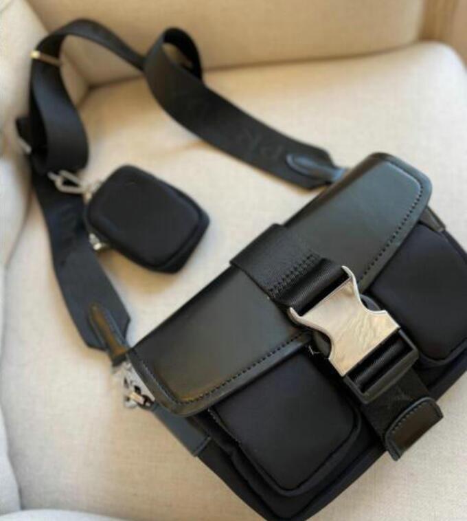 Womens 2pcs/set Re-Edition 2005 Nylon Handbags Luxurys Men Designers Bags Lady Crossbody Tote Hobo Shoulder Purses Bag Wallet 2154#, Black
Womens 2pcs/set Re-Edition 2005 Nylon Handbags Luxurys Men Designers Bags Lady Crossbody Tote Hobo Shoulder Purses Bag Wallet 2154#, Black