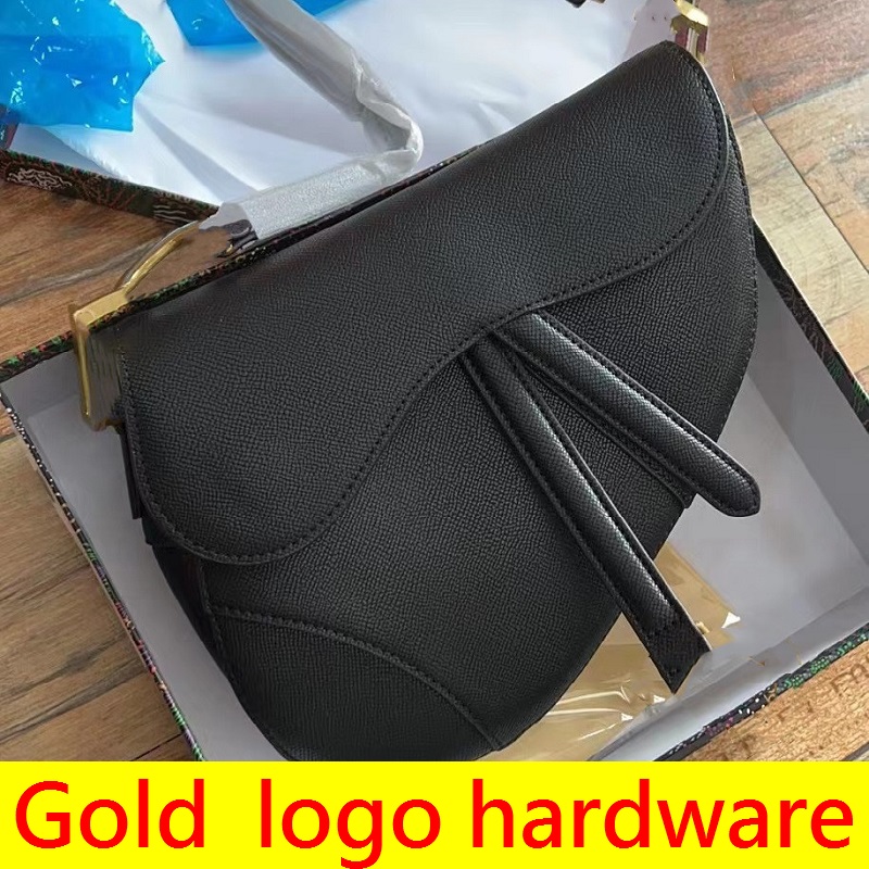 Cross body bag purses for women small travel black white large leather luxury crossbody shoulder bags designer flap pochette handbag sadle green lady lite 2021 2022, Ask me for pictures
Cross body bag purses for women small travel black white large leather luxury crossbody shoulder bags designer flap pochette handbag sadle green lady lite 2021 2022, Ask me for pictures