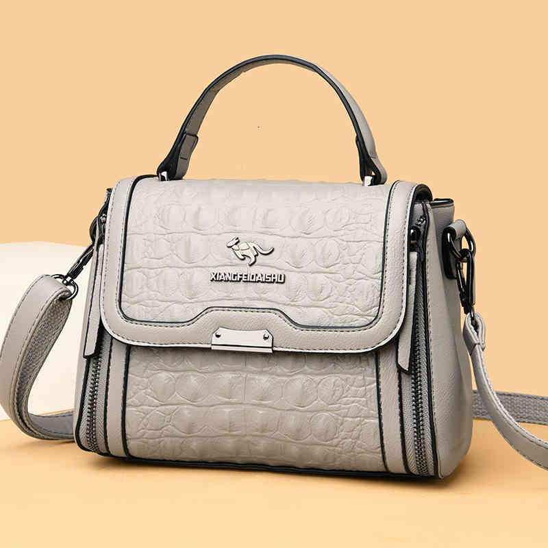 High Quality Crocodile Pattern Leather Women Handbags Luxury Brand Female Shoulder Fashion Messenger Bag Ladies Tote Sac, Light grey
High Quality Crocodile Pattern Leather Women Handbags Luxury Brand Female Shoulder Fashion Messenger Bag Ladies Tote Sac, Light grey