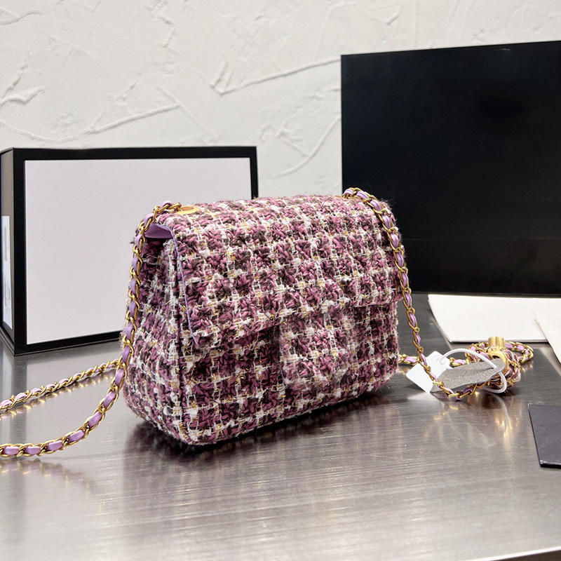 2022Ss Classic Mini Flap Tweed Crush Ball Bags Gold Turm Lock Metal Hardware Matelasse Chain Crossbody Shoulder Outdoor Sacoche Luxury Designer Handbags 17CM, Box
2022Ss Classic Mini Flap Tweed Crush Ball Bags Gold Turm Lock Metal Hardware Matelasse Chain Crossbody Shoulder Outdoor Sacoche Luxury Designer Handbags 17CM, Box