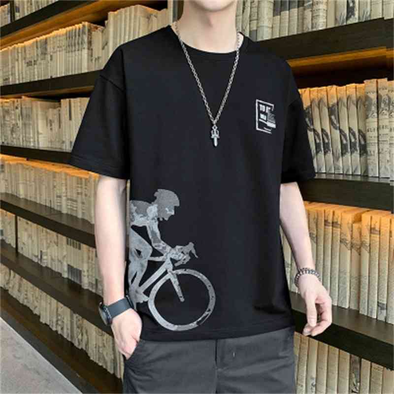 Short summer 2022 new trend ins fashion brand white half sleeve ice silk t-shirt men's clothes
Short summer 2022 new trend ins fashion brand white half sleeve ice silk t-shirt men's clothes