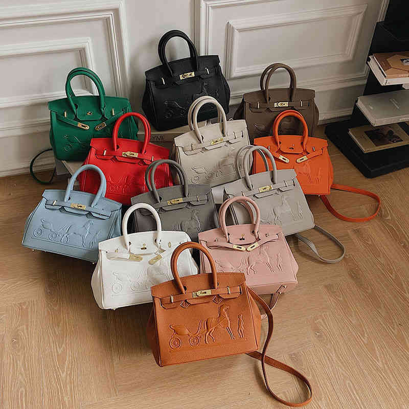 Designer Luxury BBirkinss's Handbags Bride Wedding Fashion 2022 Red Handbag Women's Large Capacity Single Shou
Designer Luxury BBirkinss's Handbags Bride Wedding Fashion 2022 Red Handbag Women's Large Capacity Single Shou