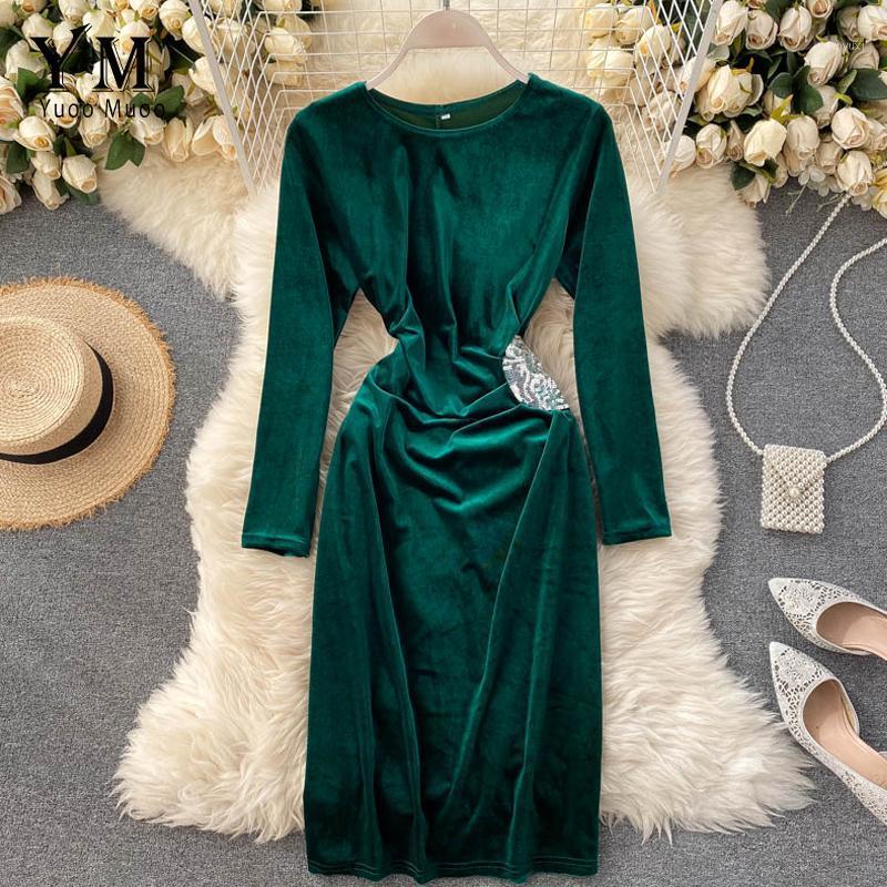Casual Dresses YuooMuoo Vintage Sequined Waist Women Bodycon Dress 2022 Autumn Winter A Line Elegant Ladies Party Green, Red
Casual Dresses YuooMuoo Vintage Sequined Waist Women Bodycon Dress 2022 Autumn Winter A Line Elegant Ladies Party Green, Red