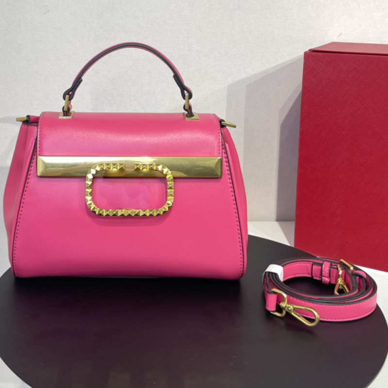 Women Handbag Splice Rivet Flip Handbags Shoulder Bags Tote Bag Crossbody Bag Large Hardware Letter Genuine Leather Totes Brass Buckle High Quality Wallets, #1
Women Handbag Splice Rivet Flip Handbags Shoulder Bags Tote Bag Crossbody Bag Large Hardware Letter Genuine Leather Totes Brass Buckle High Quality Wallets, #1