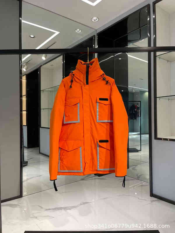 Easy Closing Jacket Same Co Branded Hooded Down Jacket Cg Reflective Men's and Women's, Short black
Easy Closing Jacket Same Co Branded Hooded Down Jacket Cg Reflective Men's and Women's, Short black