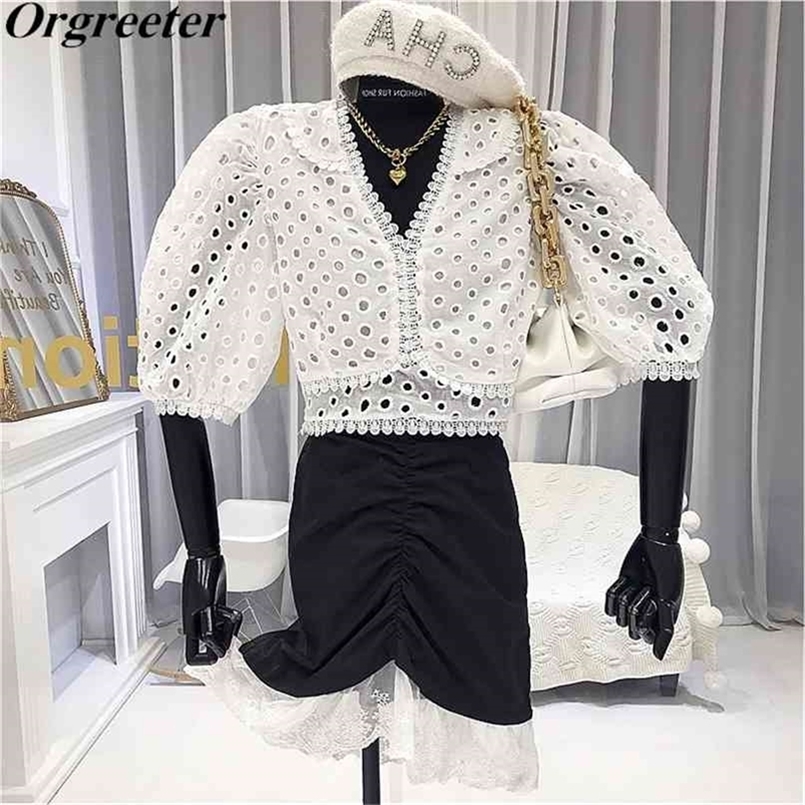 Temperament V-neck Puff Sleeve Women's Shirt Fashion Slim Hollow out Embroidery Lace Patchwork Cotton Cropped Top Blouse 210602, White
Temperament V-neck Puff Sleeve Women's Shirt Fashion Slim Hollow out Embroidery Lace Patchwork Cotton Cropped Top Blouse 210602, White