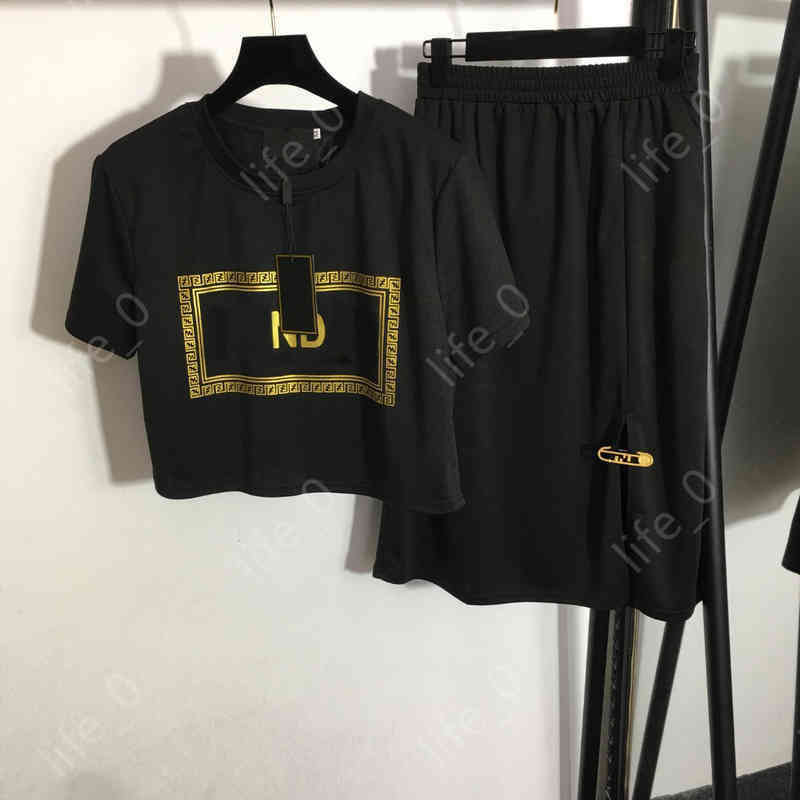 Womens Two Piece Dress Bronzing Print T-shirt And High Waist Skirt Collab Suits Designer Dress High Quality Tracksuits Women Clothing 0912, Black
Womens Two Piece Dress Bronzing Print T-shirt And High Waist Skirt Collab Suits Designer Dress High Quality Tracksuits Women Clothing 0912, Black