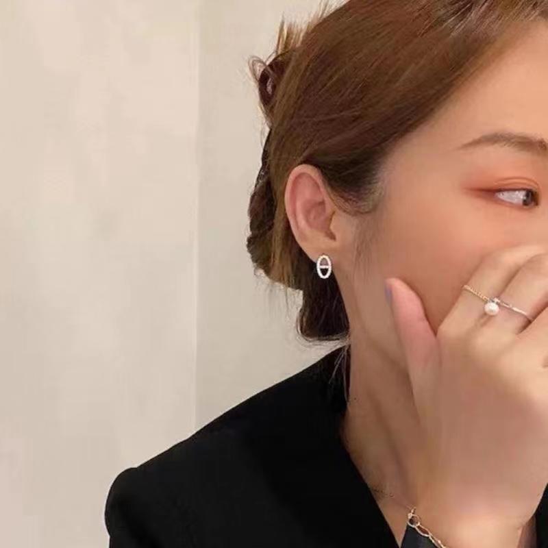 Ins Stud Earring Simple Fashion Jewelry 925 Sterling Silver Pave White Sapphire CZ Diamond Party Popular Pig Nose Women Wedding Earring For Lover Gift