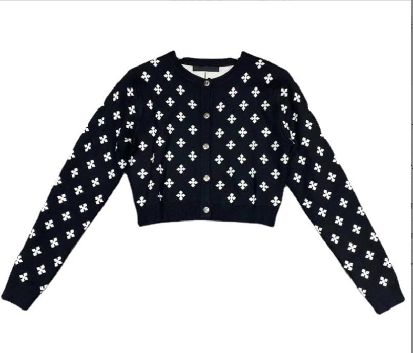 220 2022 Milan Runway Spring Summer Brand Same Style Sweater Long Sleeve Crew Neck Cardigan Black Striped High Quality Womens YL
220 2022 Milan Runway Spring Summer Brand Same Style Sweater Long Sleeve Crew Neck Cardigan Black Striped High Quality Womens YL