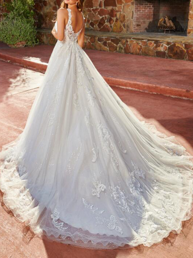 Glitter Tulle Wedding Dresses Bridal Gowns Sweetheart Neckline Applique with Beading Side Seam Illusions Chapel Train