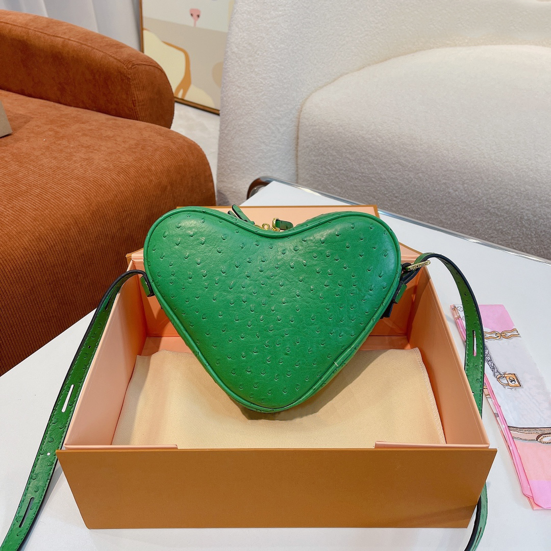 Handbags Ostrich Love Heart Shaped Bags Women Shoulder Bag Candy Color Luxurys Hearts Mini Totes Handbag Leather Designer Fashion Purses, ##
Handbags Ostrich Love Heart Shaped Bags Women Shoulder Bag Candy Color Luxurys Hearts Mini Totes Handbag Leather Designer Fashion Purses, ##
