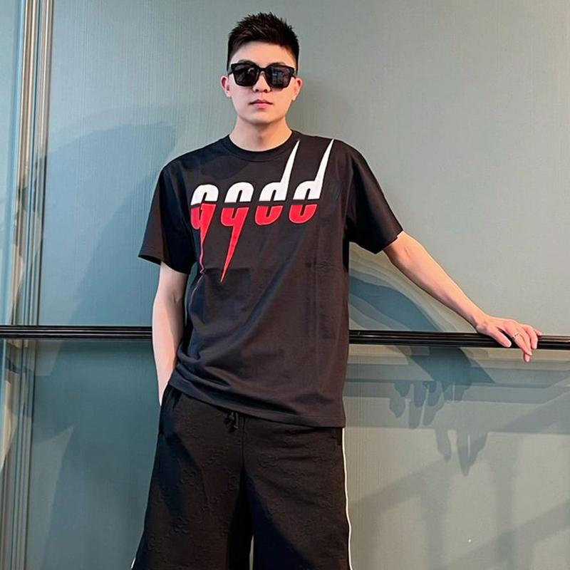 New men women Lightning Letter T Shirt clothes mens womens T-Shirt Short sleeve clothing Sport Shirts Broken Bears T-Shirts Sweatshirt, Black
New men women Lightning Letter T Shirt clothes mens womens T-Shirt Short sleeve clothing Sport Shirts Broken Bears T-Shirts Sweatshirt, Black