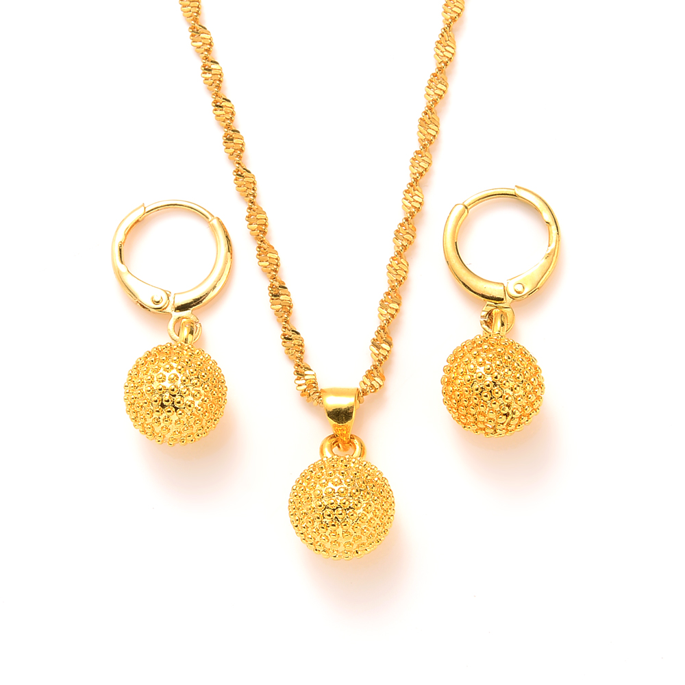 24k Gold Plated Moroccan Turkish Dubai Jewelry Necklace, Pendant Earrings Indian set, Golden
24k Gold Plated Moroccan Turkish Dubai Jewelry Necklace, Pendant Earrings Indian set, Golden