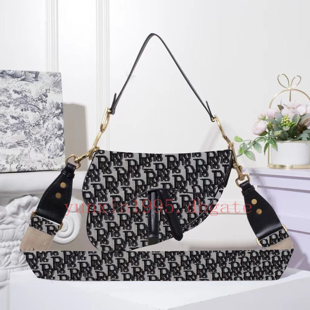 Luxury designer handbags Shoulder Bags Messenger Bags Fashion Womens bag classic practical large capacity travel party suitable for very beautiful is good, Black
Luxury designer handbags Shoulder Bags Messenger Bags Fashion Womens bag classic practical large capacity travel party suitable for very beautiful is good, Black