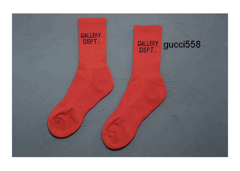 Gary dept21 autumn and winter graffiti letters street art solid color cotton towel bottom sports socks men's and women's fashion, Light curry color
Gary dept21 autumn and winter graffiti letters street art solid color cotton towel bottom sports socks men's and women's fashion, Light curry color