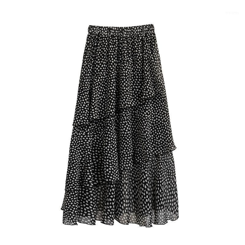 Summer Chiffon Skirt 2022 Casual Short Black Gray Loose Elastic Waist Pleated Ruffled Plus Size Skirts For Women 4xl, Black flowers
Summer Chiffon Skirt 2022 Casual Short Black Gray Loose Elastic Waist Pleated Ruffled Plus Size Skirts For Women 4xl, Black flowers