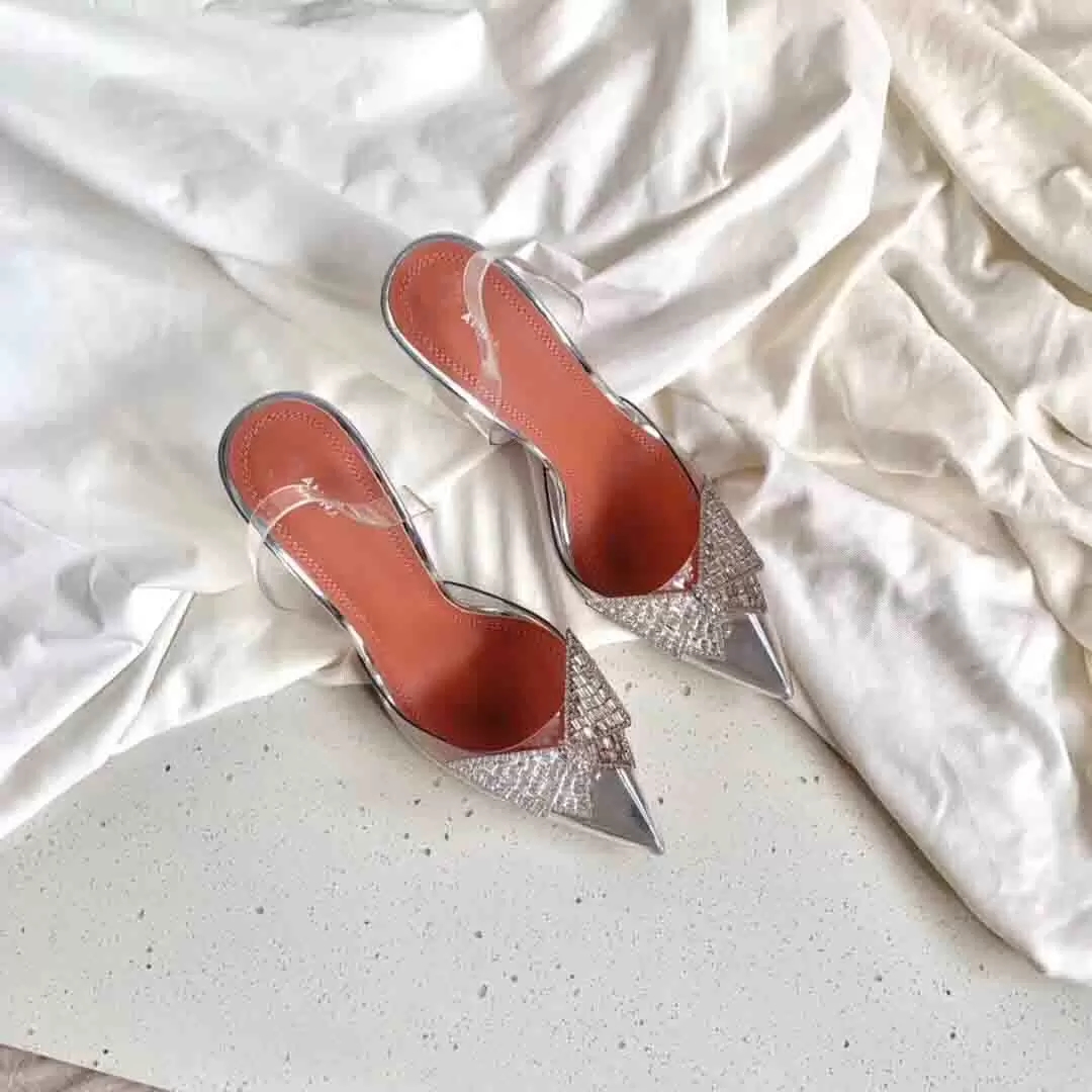 Women Sandals Perfect AWGE Phoenix crystal bow PVC Slingback Women Pumps Lady High Heels Famous Party Wedding Dress With Box,EU35-41
Women Sandals Perfect AWGE Phoenix crystal bow PVC Slingback Women Pumps Lady High Heels Famous Party Wedding Dress With Box,EU35-41