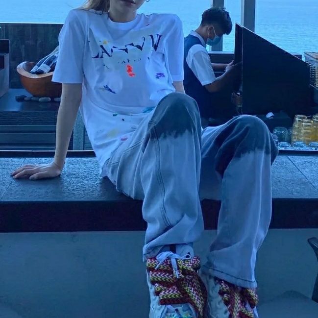 Round Neck Cotton Splash Ink Hand-painted Printing Short-sleeved lanvin Men' and Women Short-sleeved T-shirt, White
Round Neck Cotton Splash Ink Hand-painted Printing Short-sleeved lanvin Men' and Women Short-sleeved T-shirt, White