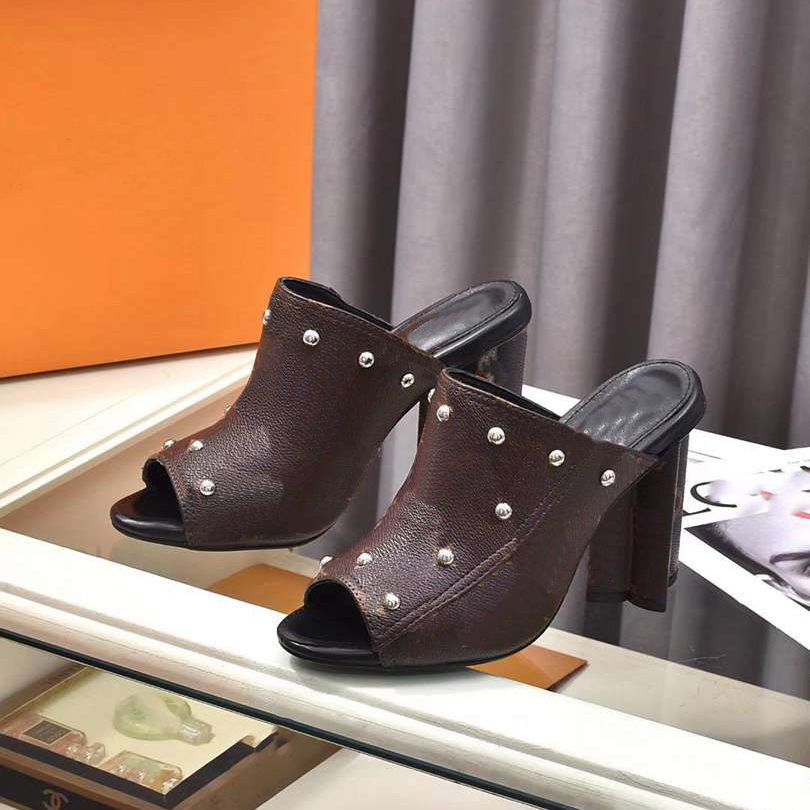 High Quality Designer Women Sandals Shoes Louiseity Heels Fashion Luxury Leather Viutonity Platform Slippers Shoe HJMFGYJHTH
High Quality Designer Women Sandals Shoes Louiseity Heels Fashion Luxury Leather Viutonity Platform Slippers Shoe HJMFGYJHTH