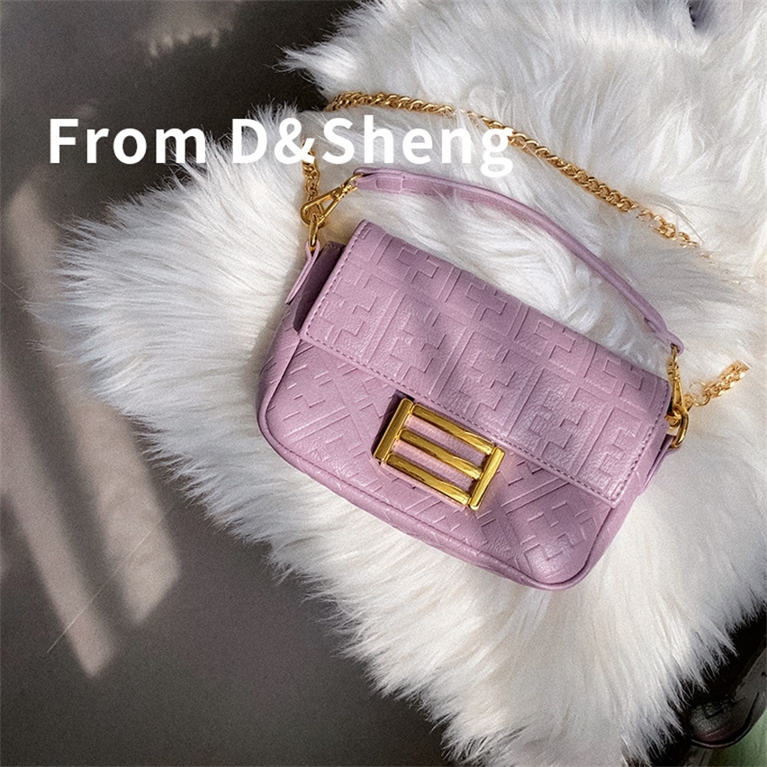 Purse Mini Bag new women's bag Single Shoulder Messenger portable soft texture chain Staff Bag, Purple small spot;lightning delivery
Purse Mini Bag new women's bag Single Shoulder Messenger portable soft texture chain Staff Bag, Purple small spot;lightning delivery
