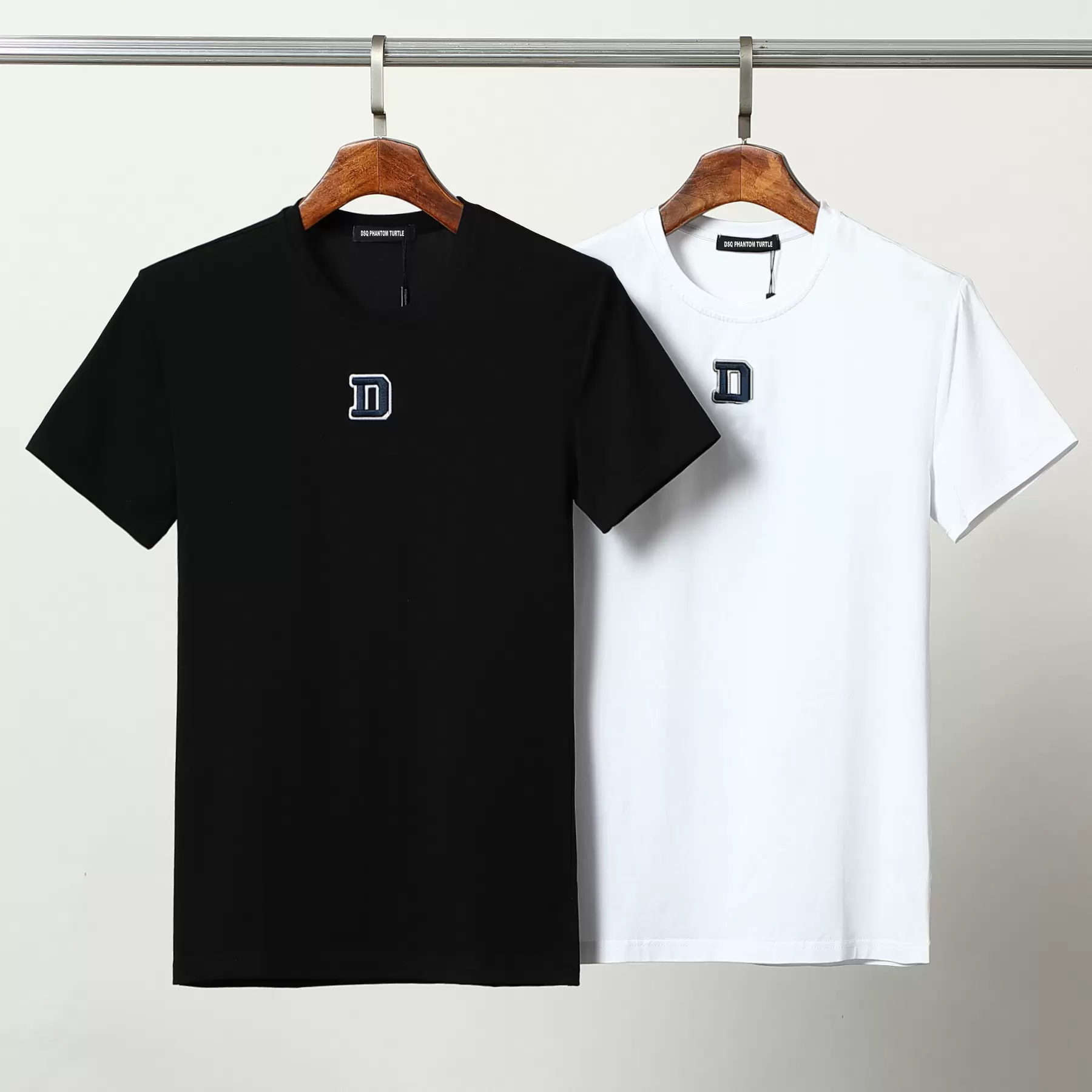 2022 Mens fashion t shirt Designers Men Clothing black white tees Short Sleeve women's casual Hip Hop Streetwear tshirts VER22996, No need to shoot;no delivery
2022 Mens fashion t shirt Designers Men Clothing black white tees Short Sleeve women's casual Hip Hop Streetwear tshirts VER22996, No need to shoot;no delivery