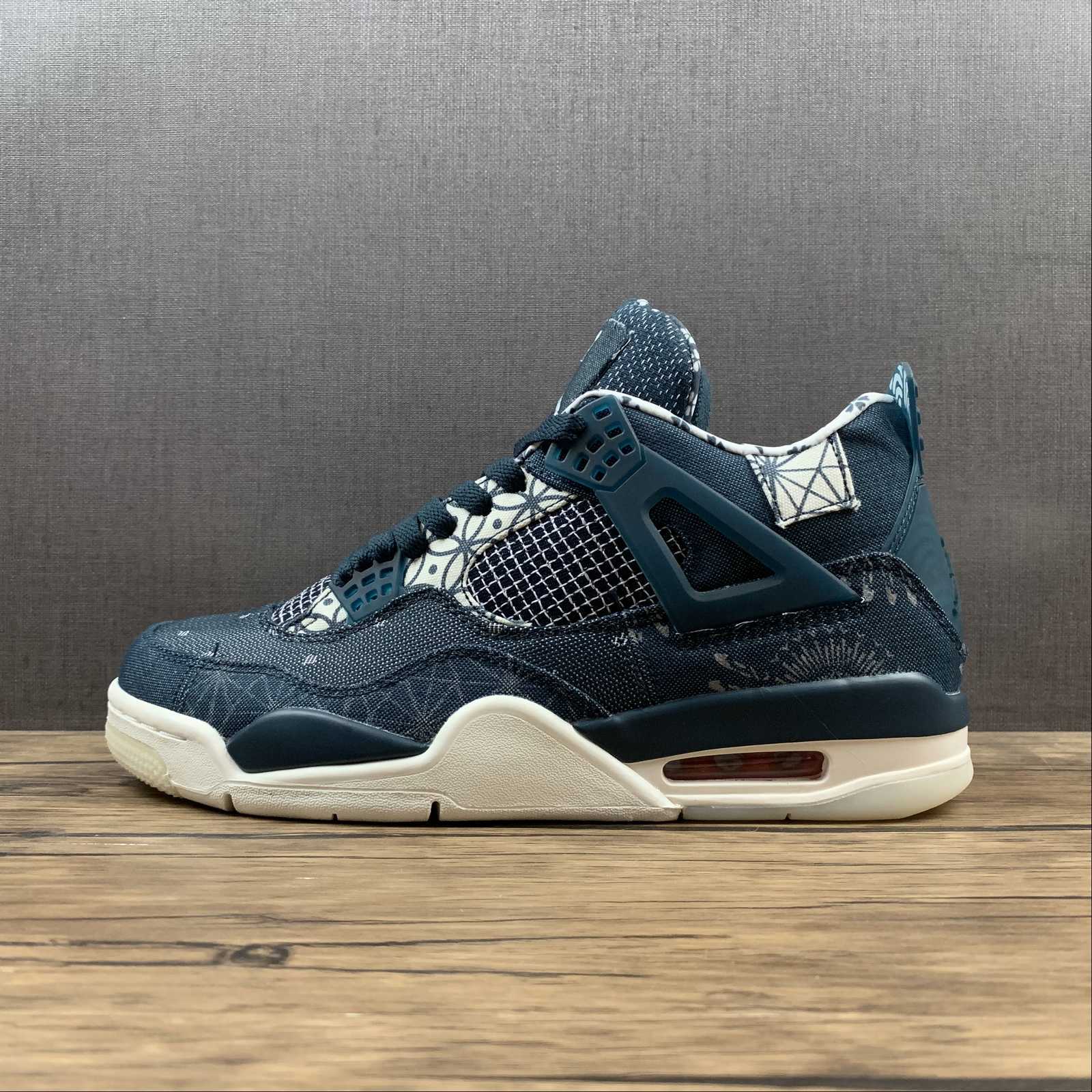 Mens Shoes Jumpman IV Sashiko/Deap-Ocean Retro Basketball Shoe Quality Sports Sneakers Color Deep Ocean Sail Cement Grey Fire, Box
Mens Shoes Jumpman IV Sashiko/Deap-Ocean Retro Basketball Shoe Quality Sports Sneakers Color Deep Ocean Sail Cement Grey Fire, Box