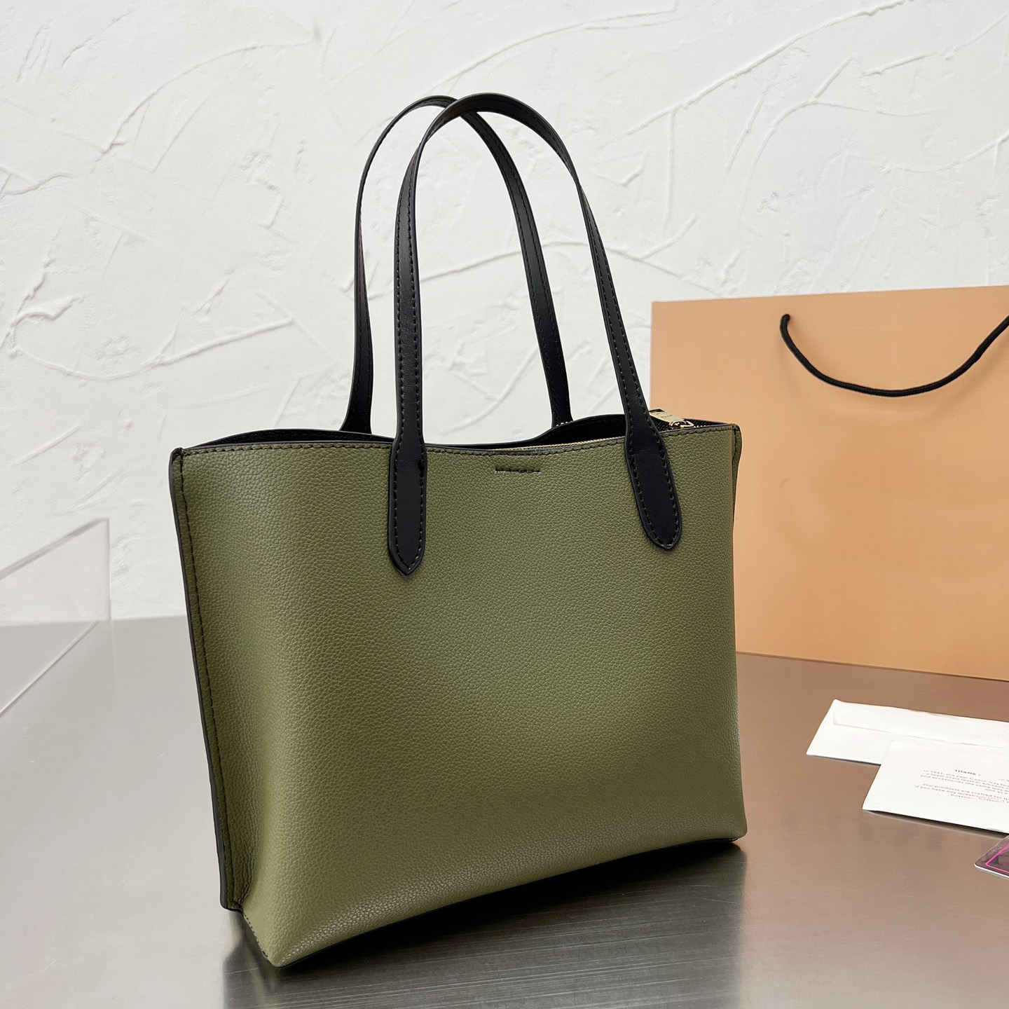 Classic womens shopping bag mollie leather handbag built compartments zip willow lady shoulder beach bag portable designer Ladies handbags top handle totes, White
Classic womens shopping bag mollie leather handbag built compartments zip willow lady shoulder beach bag portable designer Ladies handbags top handle totes, White