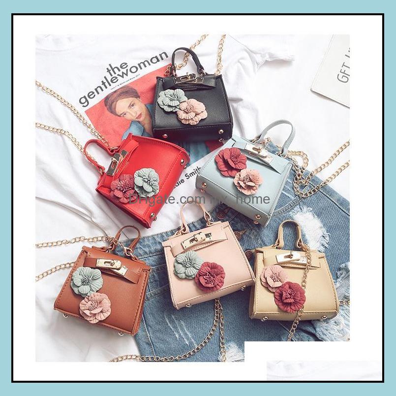 New Design Baby Girls Shoder Bag Flower Retro Mini Bags Teenager Children Messenger Cute Christmas Gifts Drop Delivery 2021 Handbags Accesso, As picture
New Design Baby Girls Shoder Bag Flower Retro Mini Bags Teenager Children Messenger Cute Christmas Gifts Drop Delivery 2021 Handbags Accesso, As picture