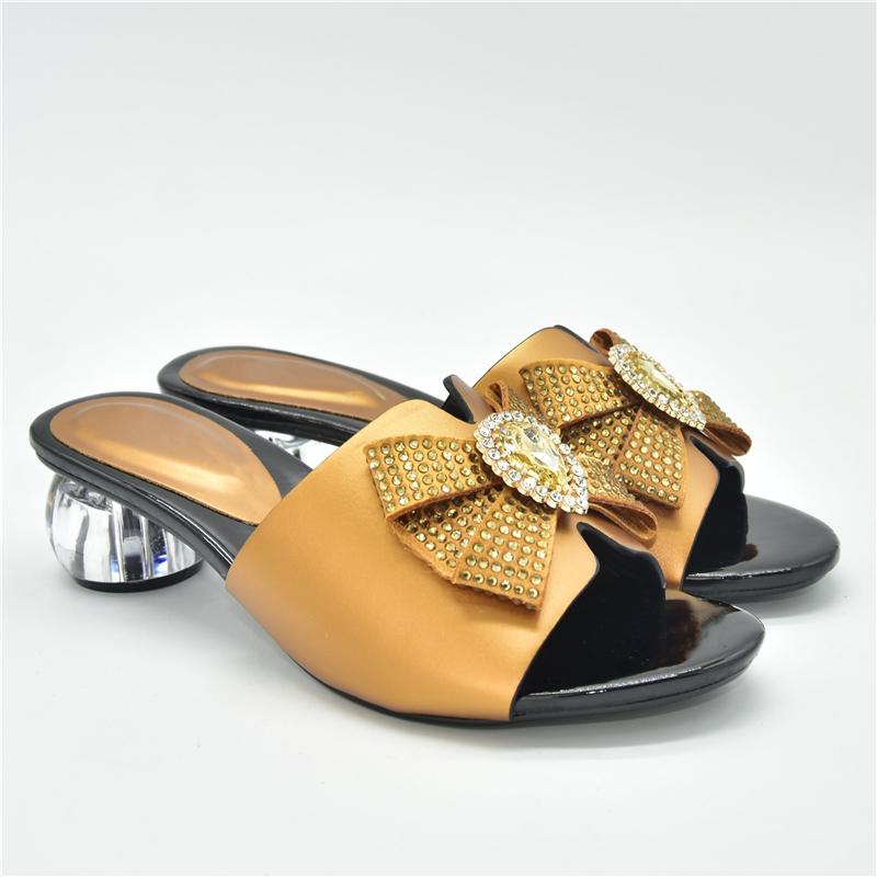 Dress Shoes Arrival Italian Elegant Design Pumps Women Open Toe 2022 Fashion Low Heel Slip On Closed Heels, Black
Dress Shoes Arrival Italian Elegant Design Pumps Women Open Toe 2022 Fashion Low Heel Slip On Closed Heels, Black