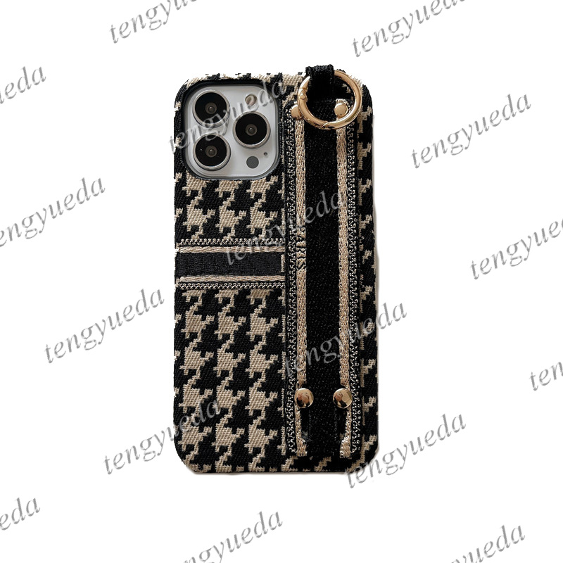 Fashion Designer Phone Cases for iPhone 13 12 mini 11 pro max XR Xsmax High Quality Wristband Cloth Art Cellphone Cover Luxury Case, D1-black
Fashion Designer Phone Cases for iPhone 13 12 mini 11 pro max XR Xsmax High Quality Wristband Cloth Art Cellphone Cover Luxury Case, D1-black