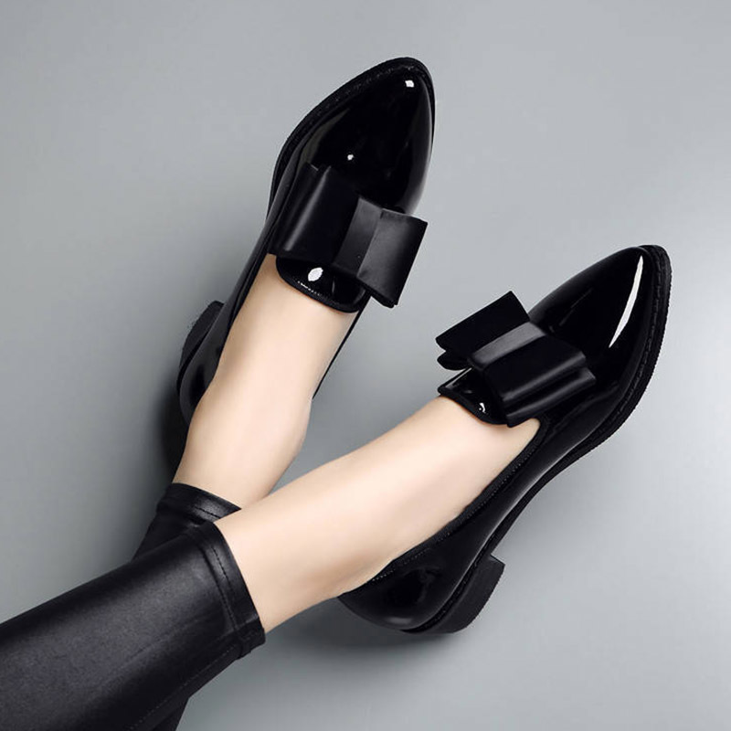 Plus Size 41 Spring Flat Bowtie Loafers Patent Leather Elegant Low Heels Slip On Footwear Female Ox Shoes hjm89 220613, Black
Plus Size 41 Spring Flat Bowtie Loafers Patent Leather Elegant Low Heels Slip On Footwear Female Ox Shoes hjm89 220613, Black