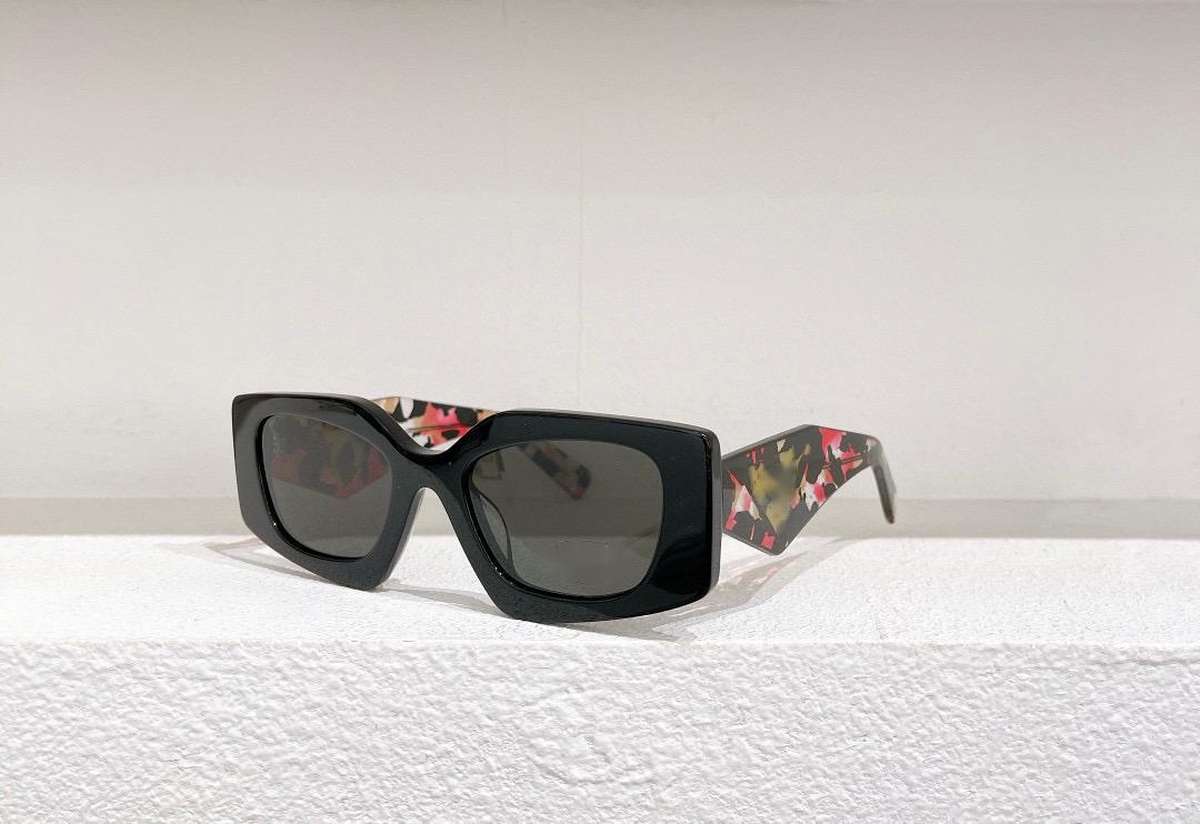 Sunglasses Men and Women Summer Style SPR 15Y Anti-Ultraviolet Retro Plate Full frame Eyeglasses Random Box
Sunglasses Men and Women Summer Style SPR 15Y Anti-Ultraviolet Retro Plate Full frame Eyeglasses Random Box