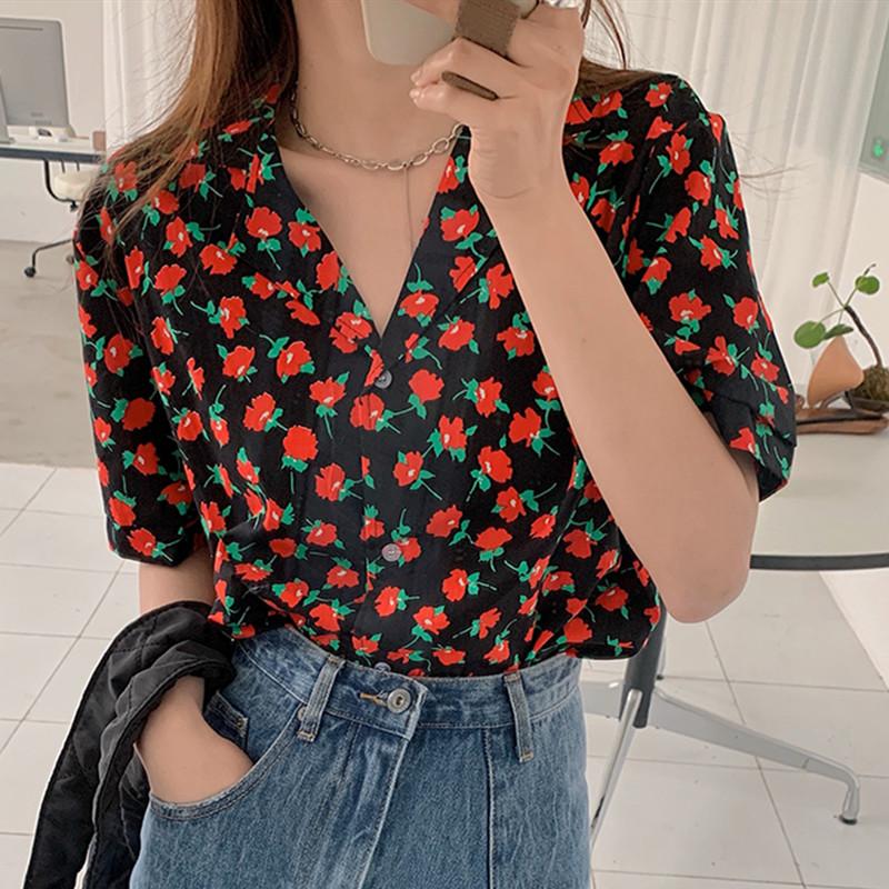 Women's Blouses & Shirts HziriP Summer Korean Vintage Flowers All-Match Loose Short-Sleeved Shirt 2022 Ladies Print Casual Chic Fashion, Black
Women's Blouses & Shirts HziriP Summer Korean Vintage Flowers All-Match Loose Short-Sleeved Shirt 2022 Ladies Print Casual Chic Fashion, Black