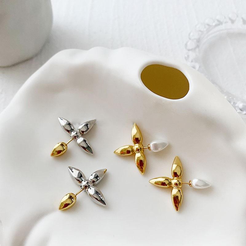 Stud Pearl Leaf Earrings For Women Gold Flower Clover Luxury Designer Jewelry Elegant Delicate Dropship Stud