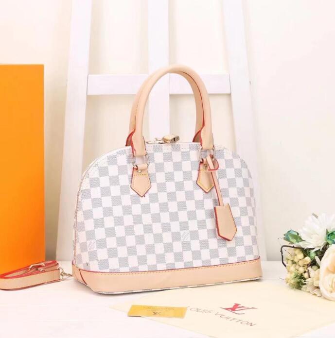 LVS Louiseity Viutonity Vuttons 2022 Women Messenger Bag Designers Bags Men Bag Mens Shoulder Lady Totes Purse Handbags Crossbody Backpack Wallet, Logo
LVS Louiseity Viutonity Vuttons 2022 Women Messenger Bag Designers Bags Men Bag Mens Shoulder Lady Totes Purse Handbags Crossbody Backpack Wallet, Logo