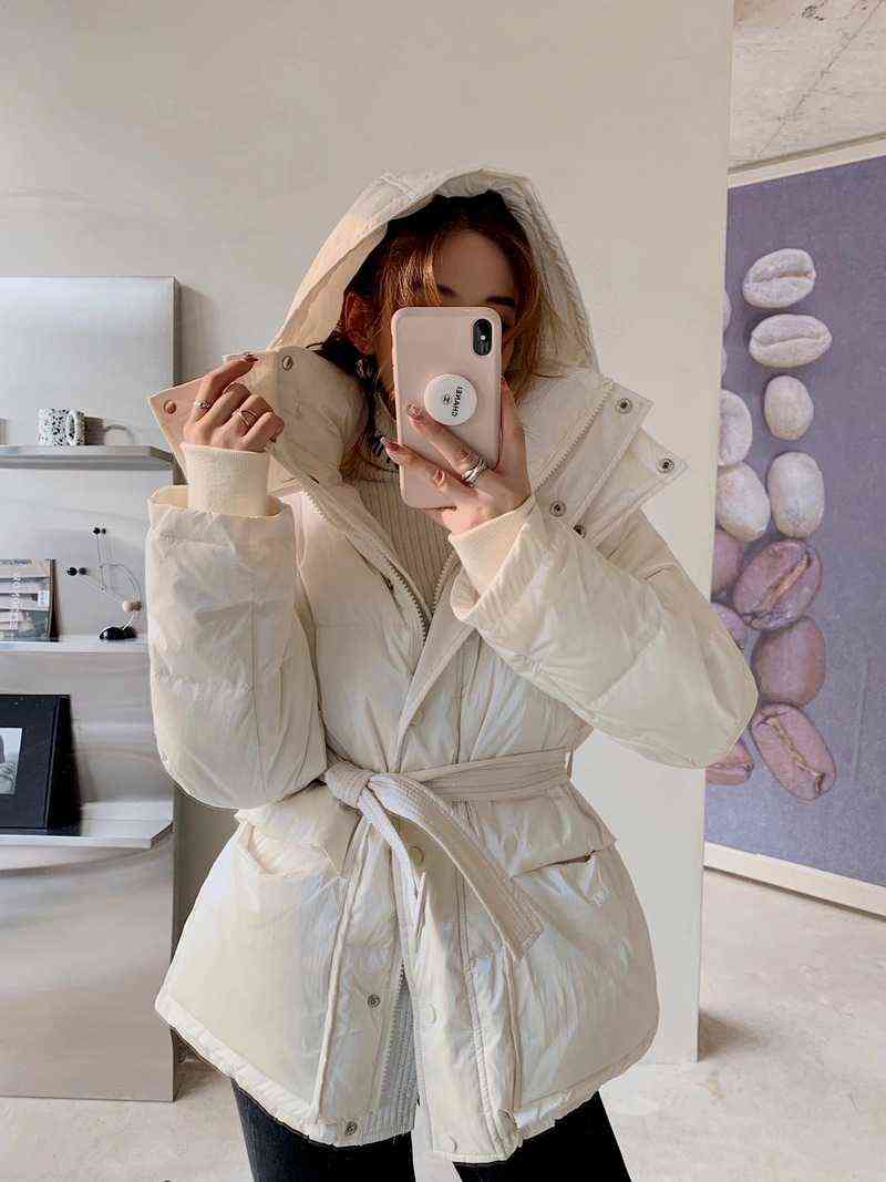 Qingwen Winter Women Thick Warm Metal Shiny Waist New White Duck Down Jacket Female 2022 Parka Hooded Waterproof Snow Runner L220725